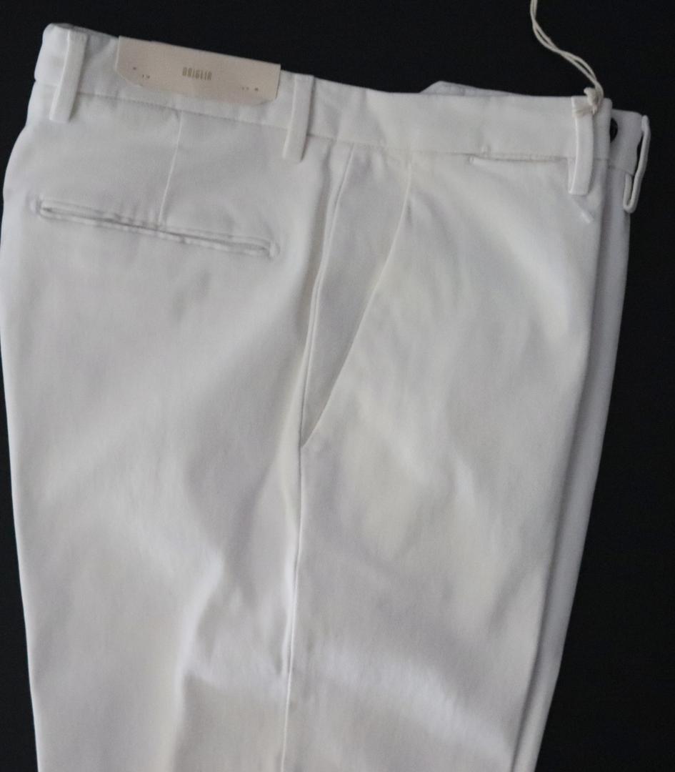 新品【ブリリア 1949】 秋冬コットンツイル ノープリーツパンツ 白 44