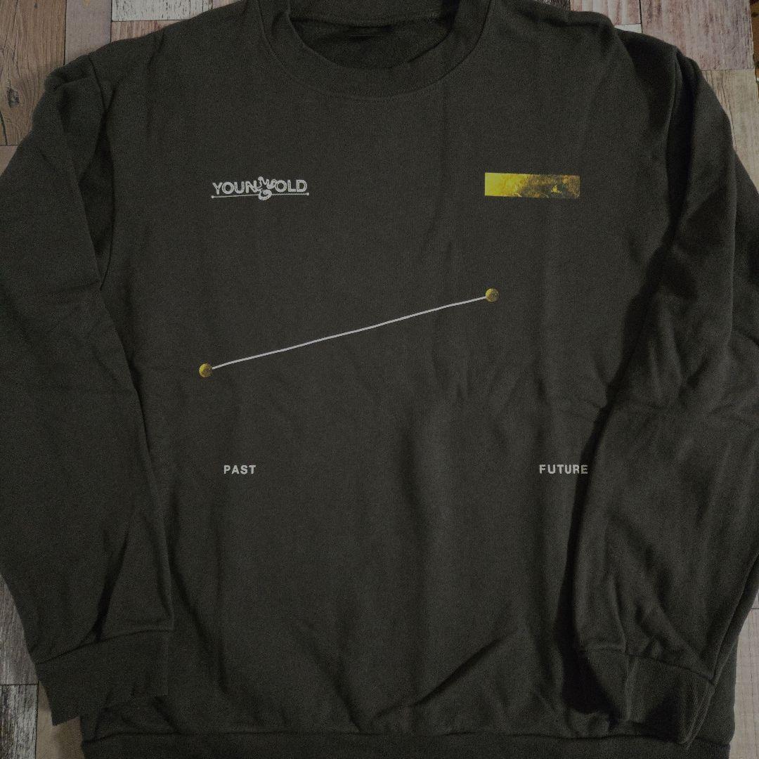 SixTONES　トレーナー