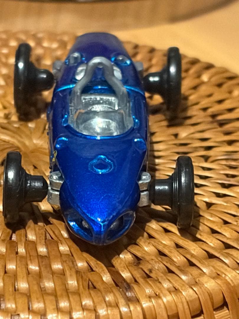 2000年モナコグランプリで買ったアルミニウムのフェラーリMattelミニチュア