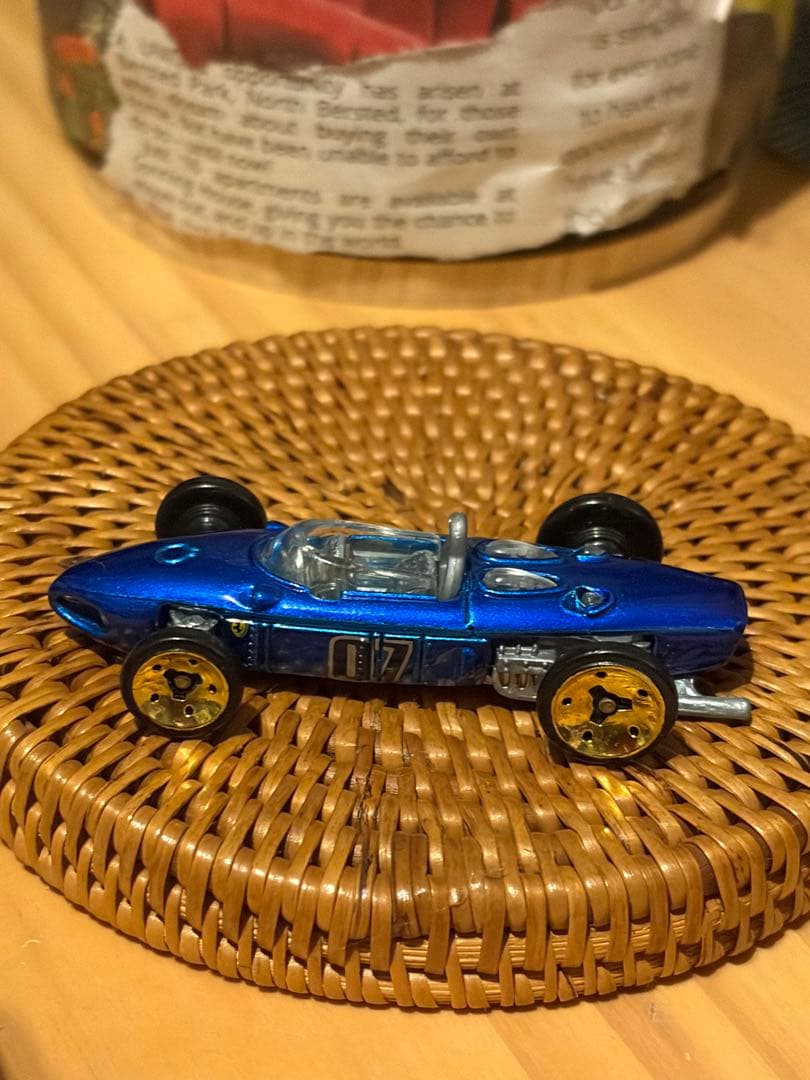 2000年モナコグランプリで買ったアルミニウムのフェラーリMattelミニチュア