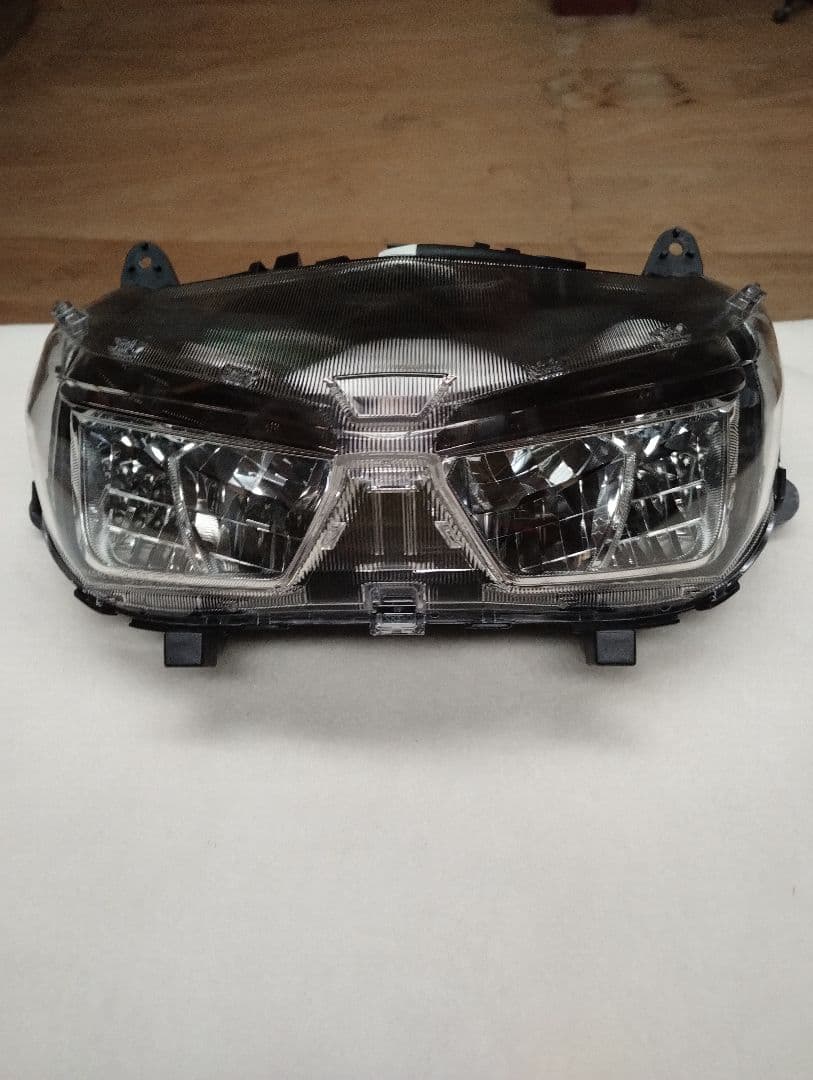 シグナスグリファス　純正ヘッドライト