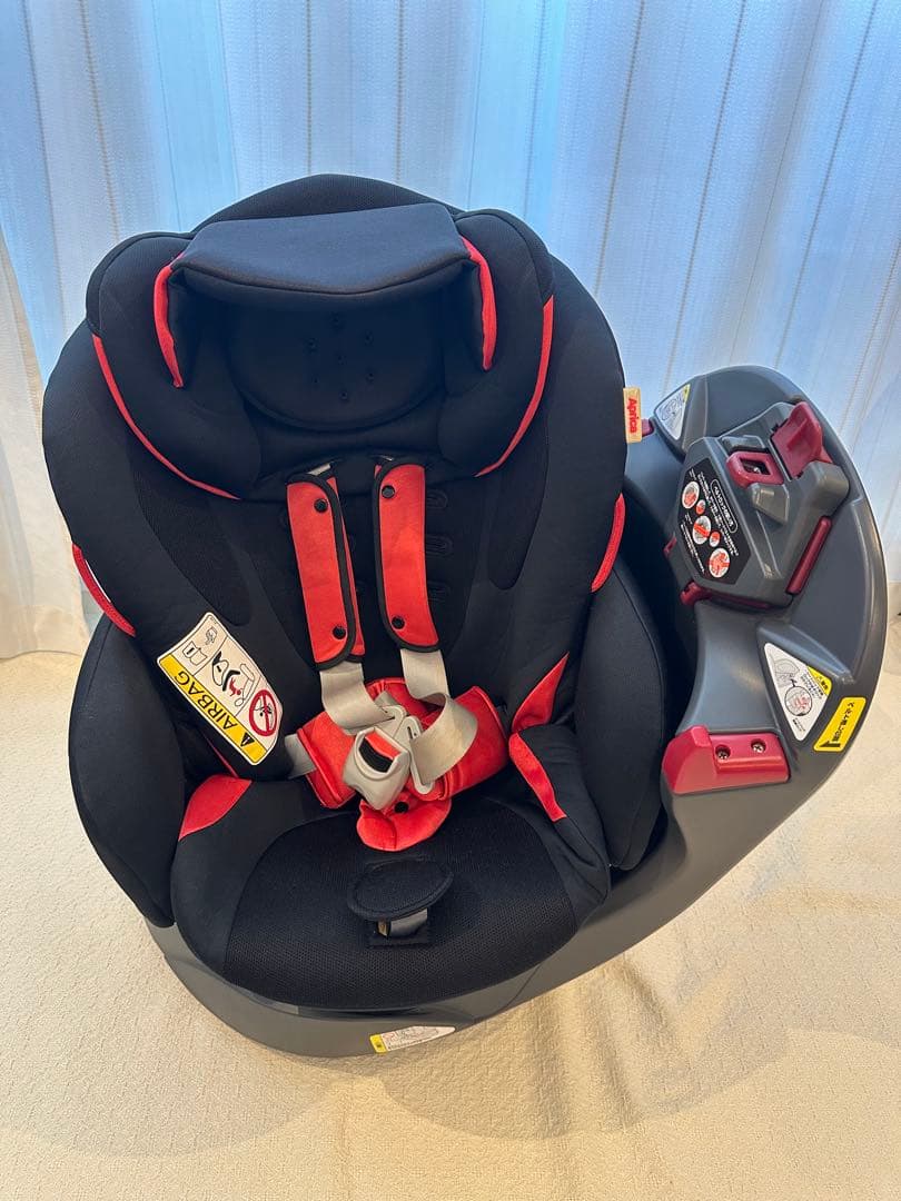 ＊ナカケンAprica アップリカ　ディアターンプラス　チャイルドシート