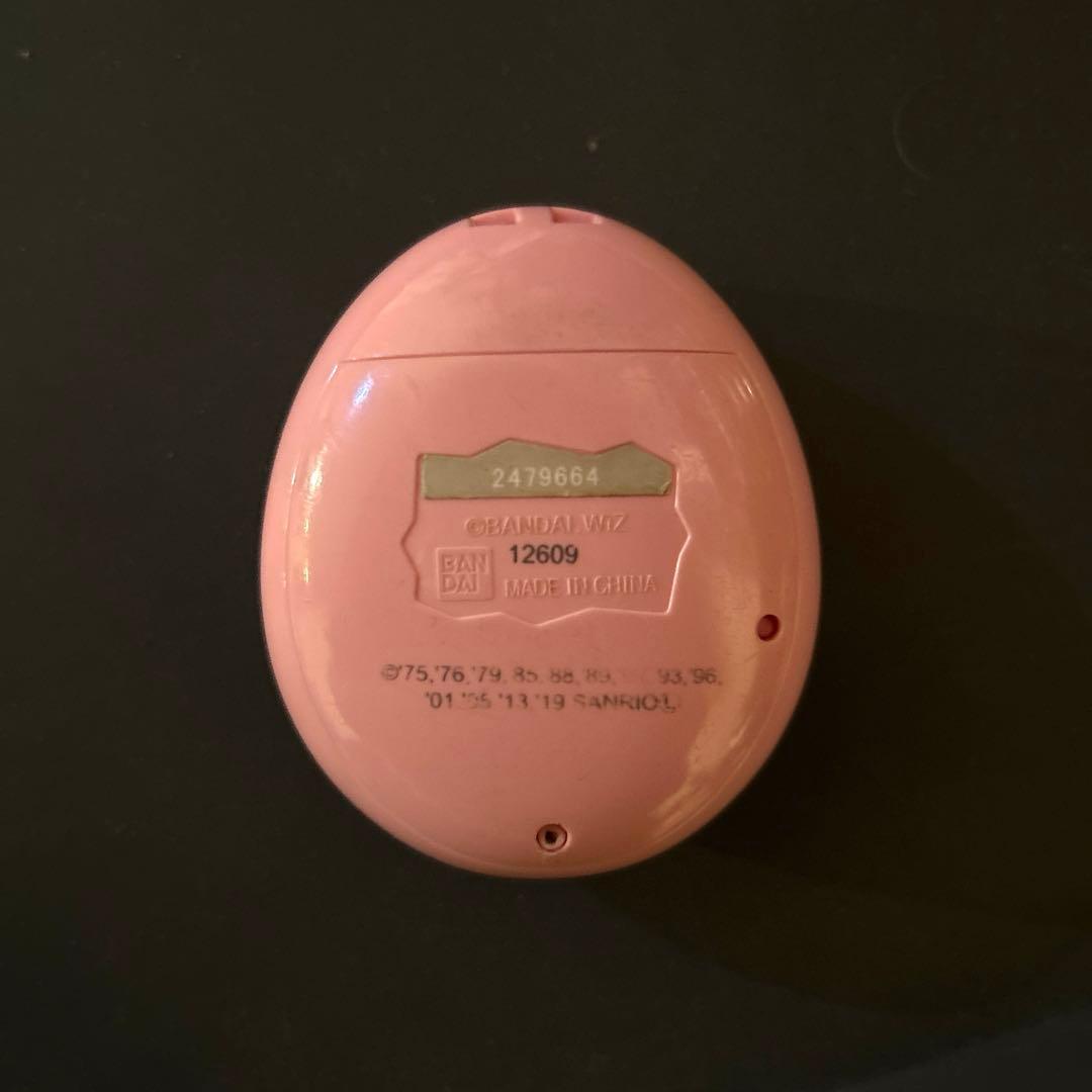 たまごっち♡みーつ　サンリオキャラクターズ　ピンク