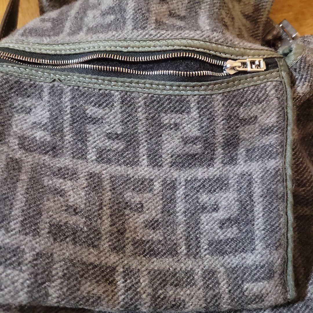 FENDI フェンディ ショルダーバッグ ズッカ マンマバケット ニット/レザー