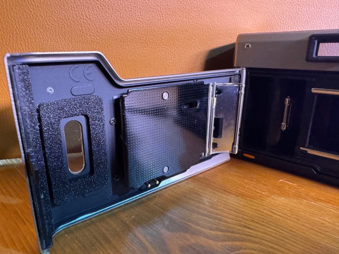 ジャンク品　CONTAX T3 フィルムカメラ