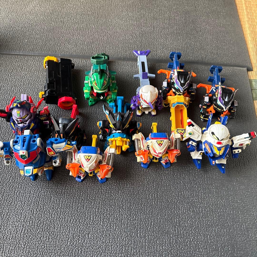 イ*家様 バトルフェニックス等　まとめ売り　ビーダマン　１１体