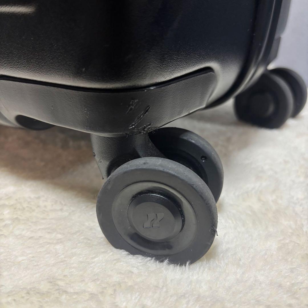 LOJEL スーツケース　Sサイズ　ブラック