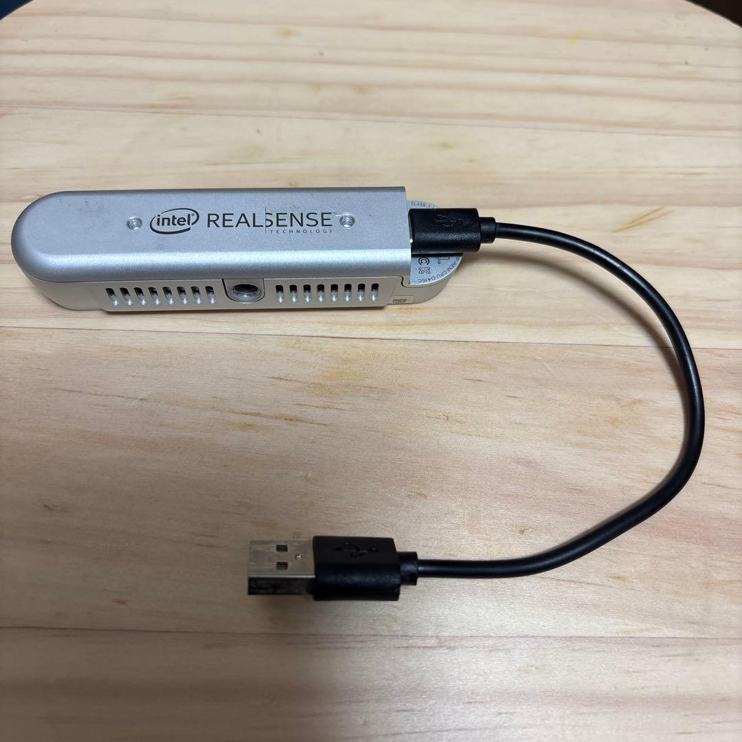 Webカメラ Realsence d415