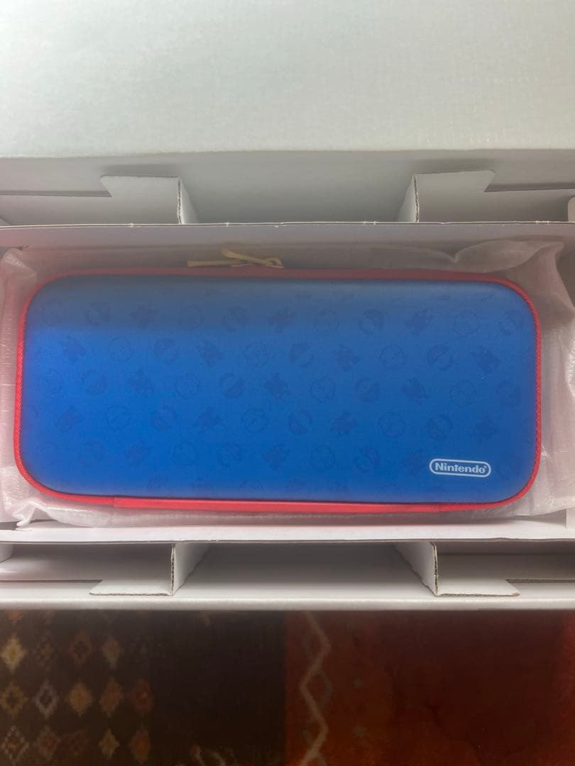 美品 Nintendo Switch マリオレッド×ブルー