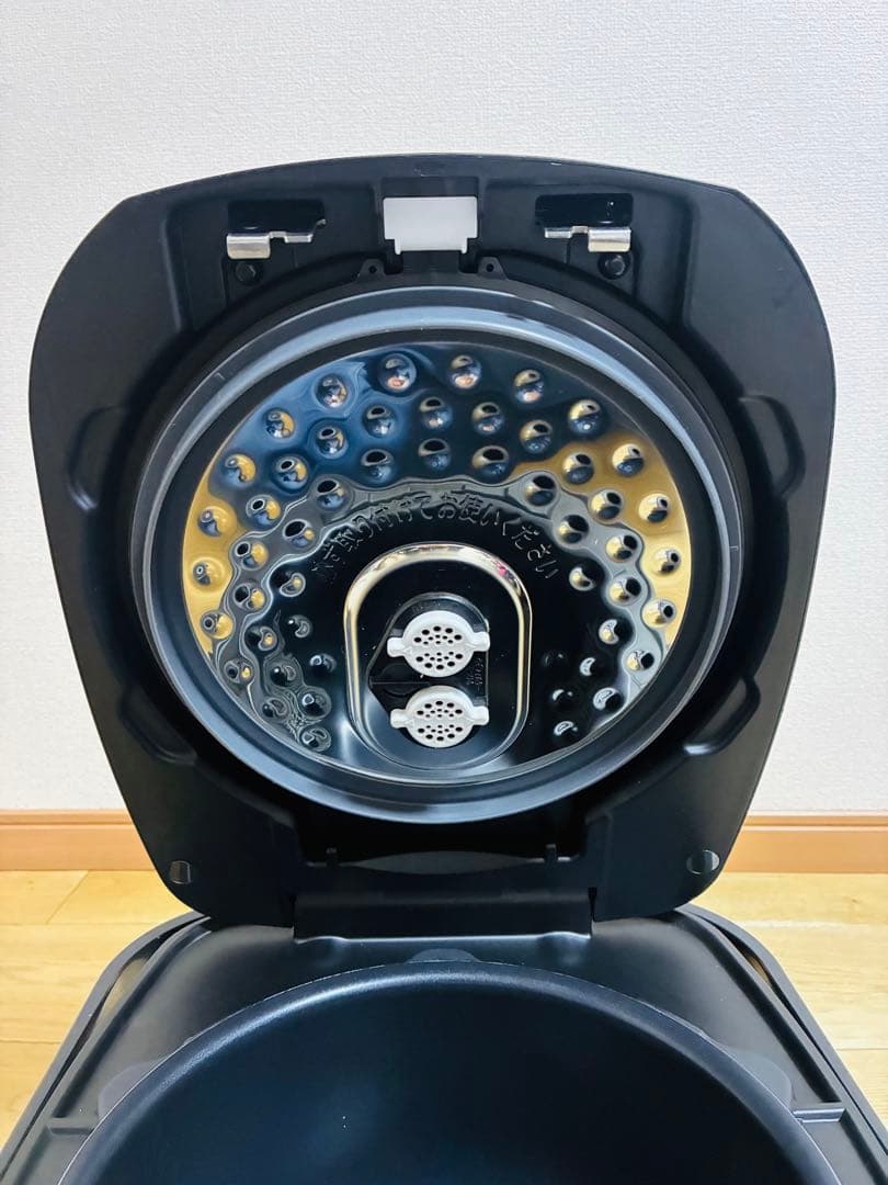 アイリスオーヤマ　圧力IHジャー炊飯器10合 RC-PD10-B 2022年製