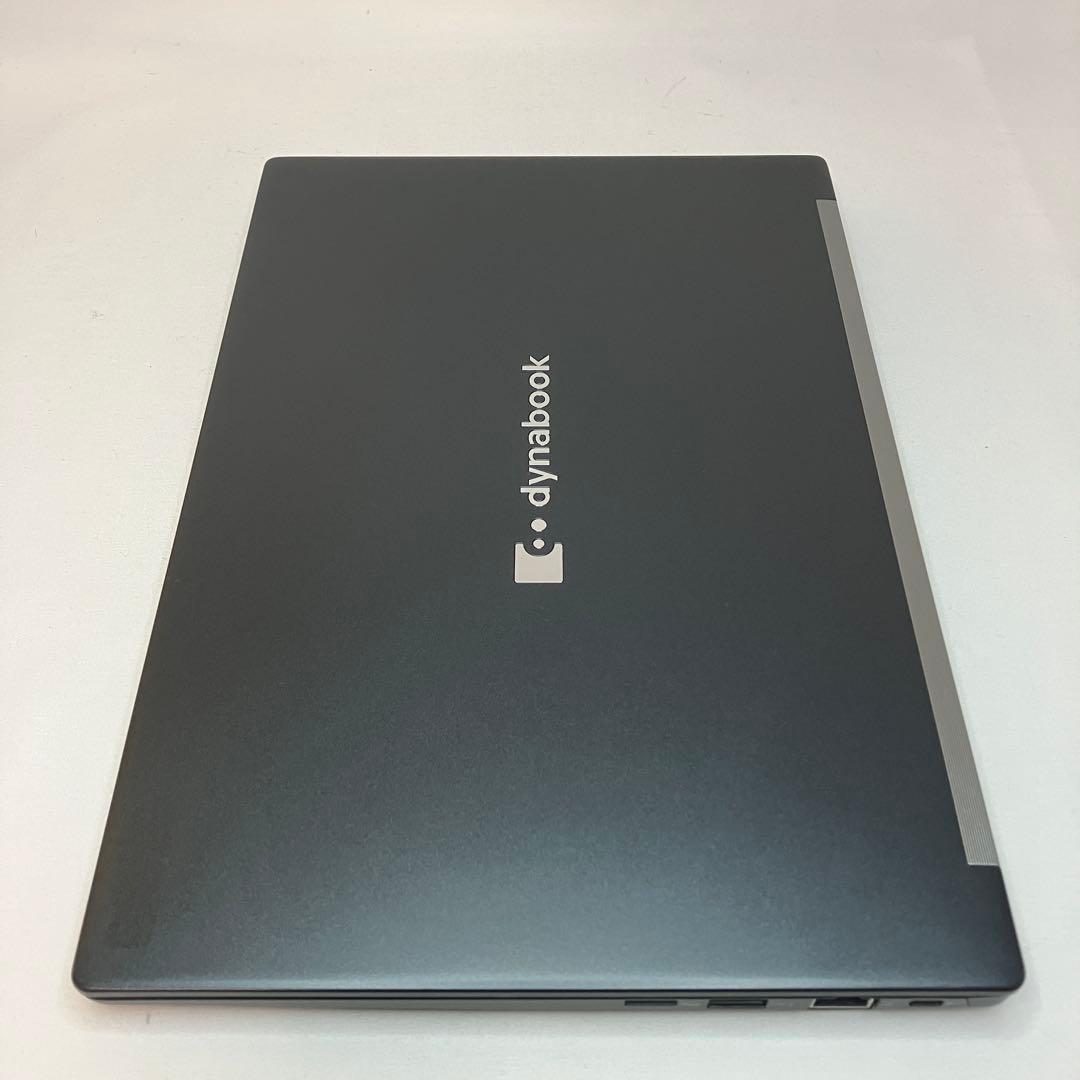 美品 dynabook G83 第12世代 i7 32GB 512GB フルHD
