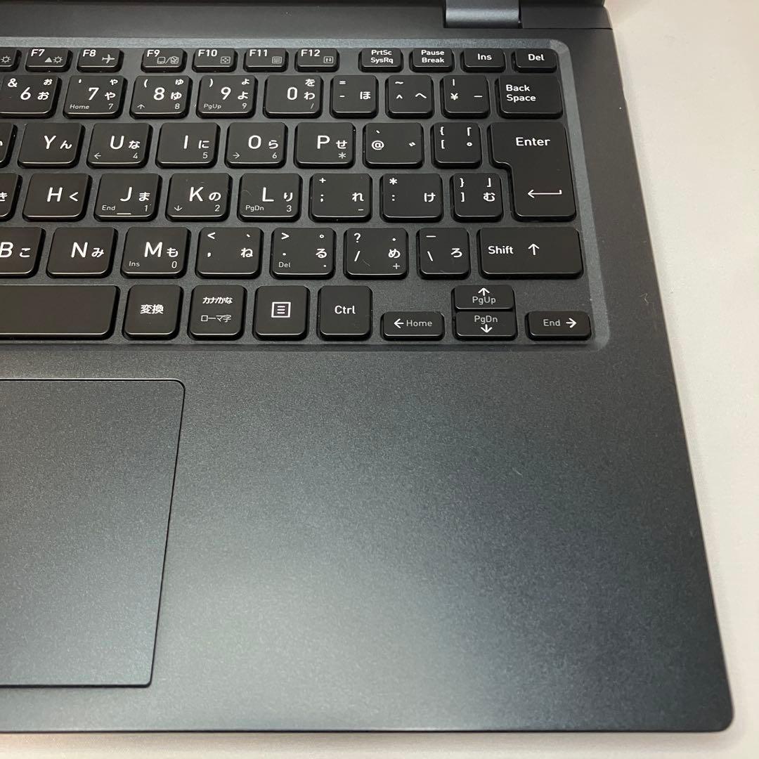 美品 dynabook G83 第12世代 i7 32GB 512GB フルHD