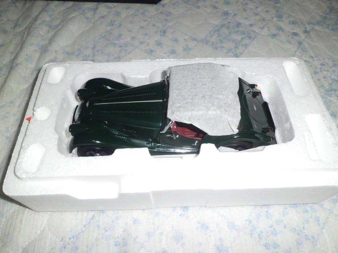 【現状品】京商 1/18 MORGAN 4/4 グリーン