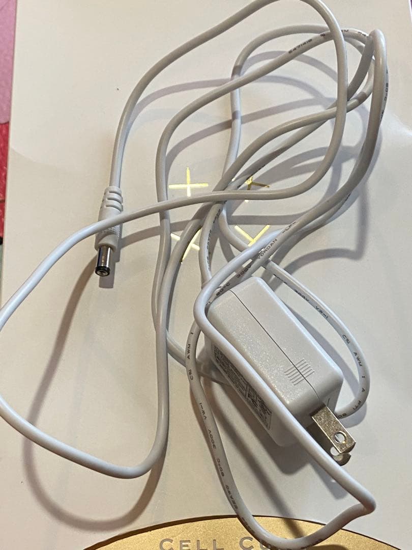 限定価格　Cell Cure 4T Plus 美顔器