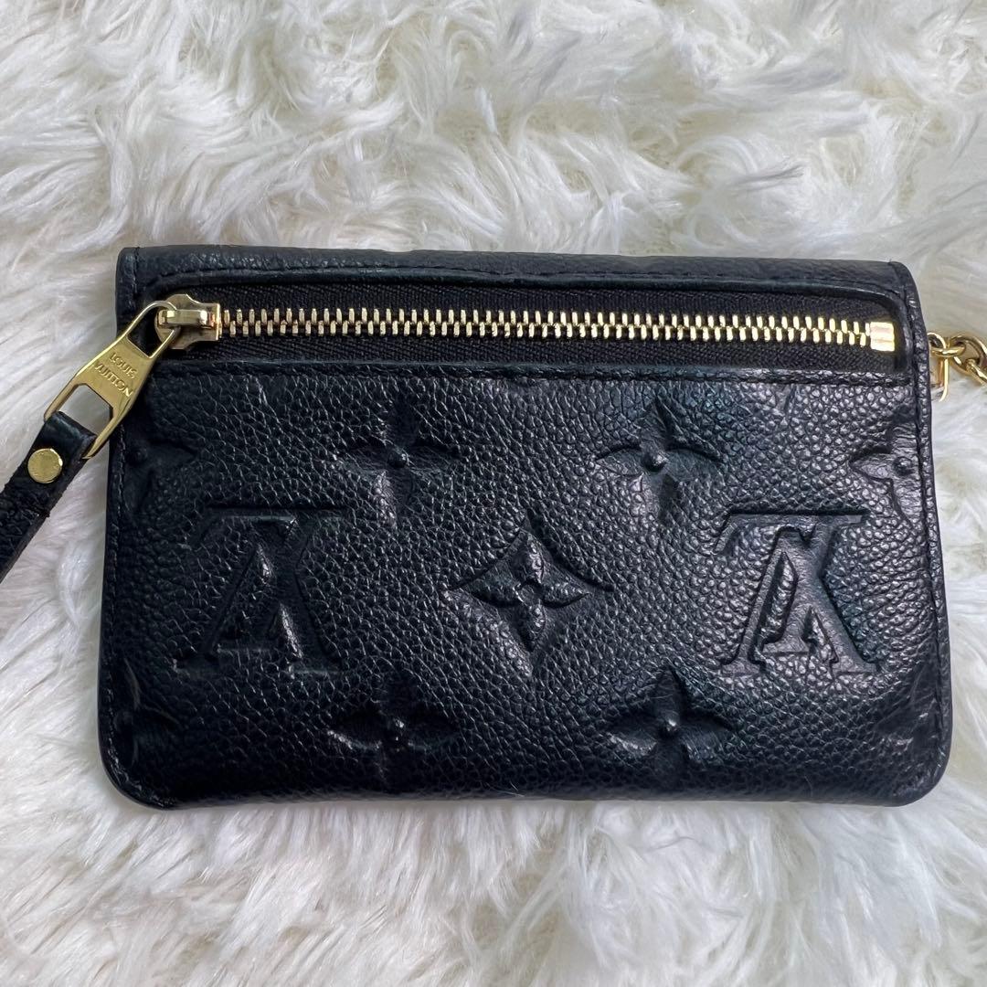 ルイヴィトン　ポシェットクレ　アンプラント　ブラック　ケース
