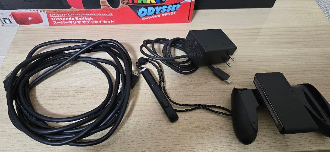 Nintendo Switch 本体 マリオ同梱版　シェル交換品