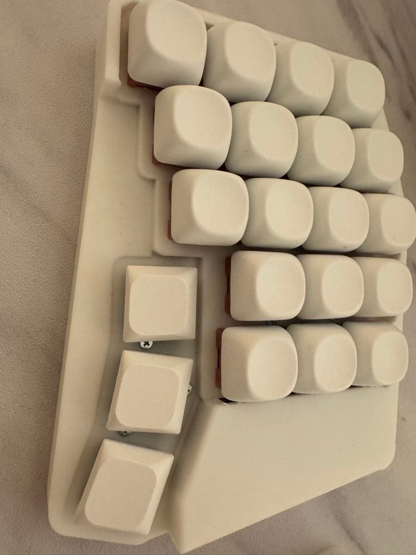 【新品】keyball39 白仕様　完成品　付属品あり