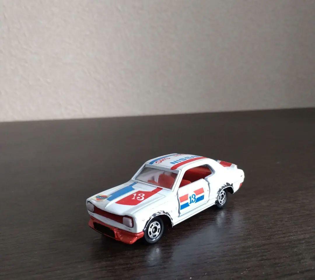 トミカNissan ＧＴ-Ｒ黒箱 レース仕様