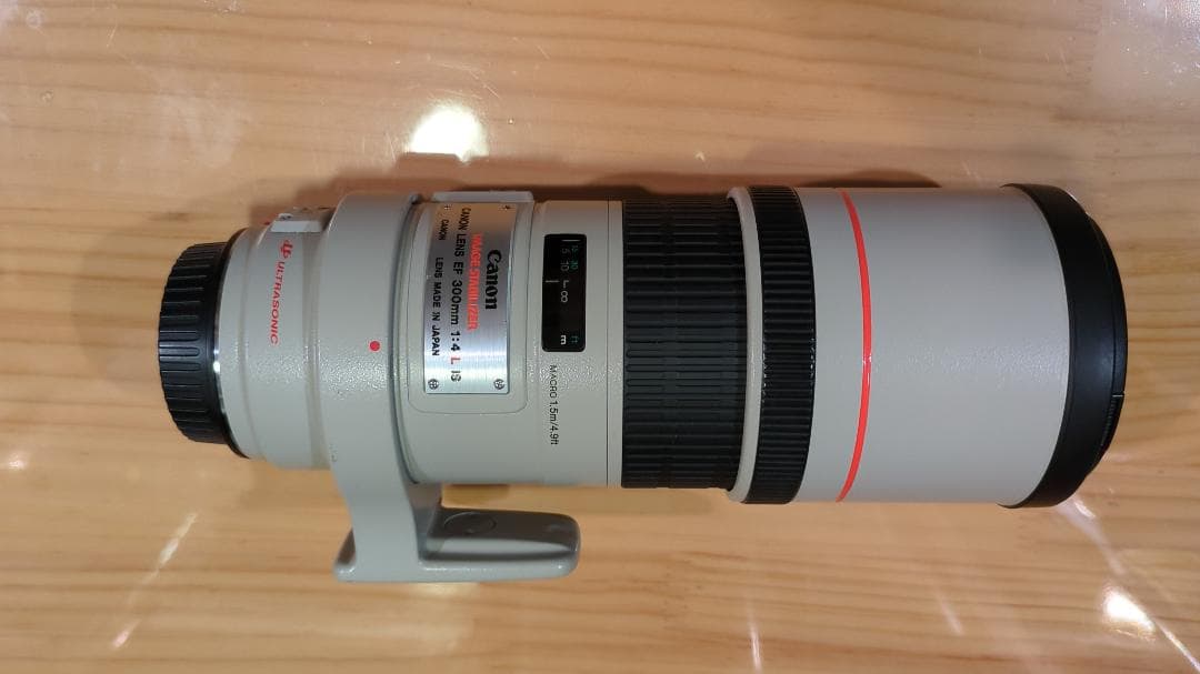 キヤノン Canon EF300mm F4L IS USM