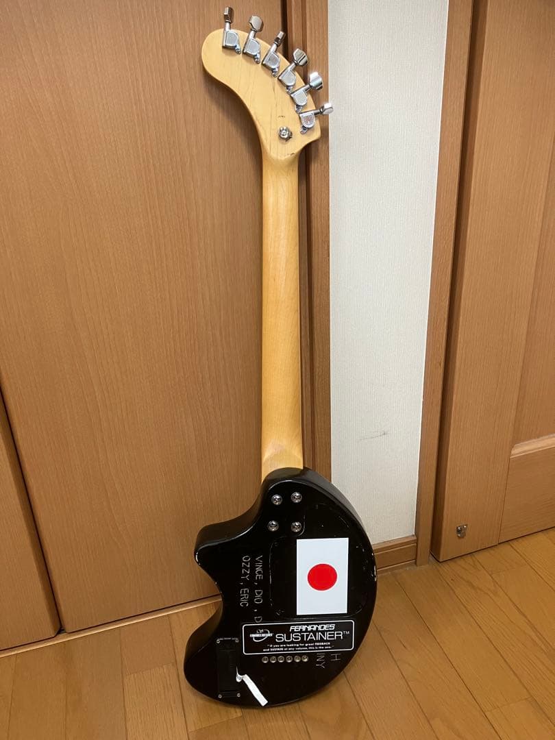 ZO-３FERNANDES エレキギター