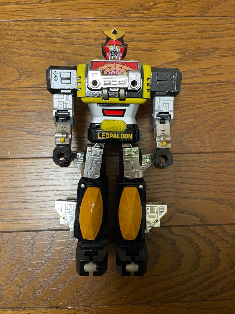 超合金 DELUXE レオパルドン スパイダーマン ポピー GA-90