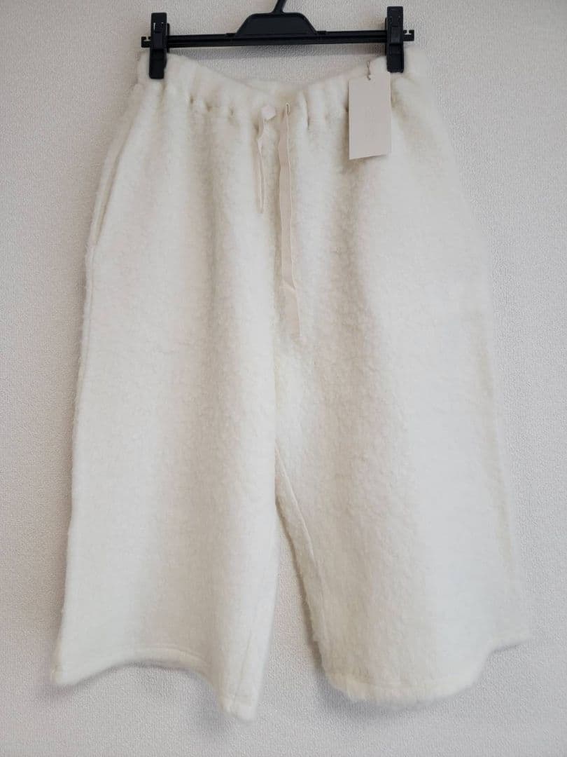 ネストローブ　新品　起毛　ウール　パンツ