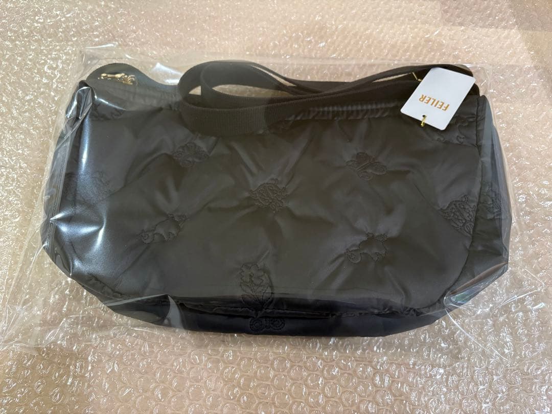 新品未使用　FEILER フェイラー　ハイジ　ハーフムーンバッグ　　ブラック