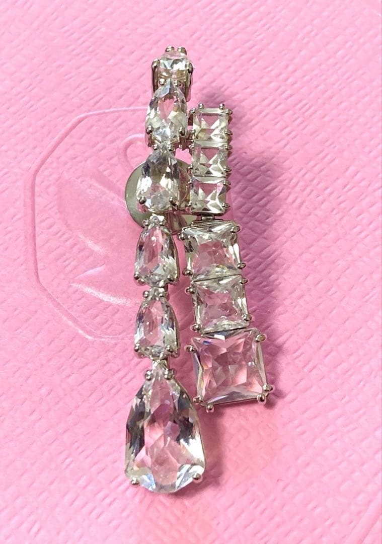 【ぺこ様】Matrix ロングピアス