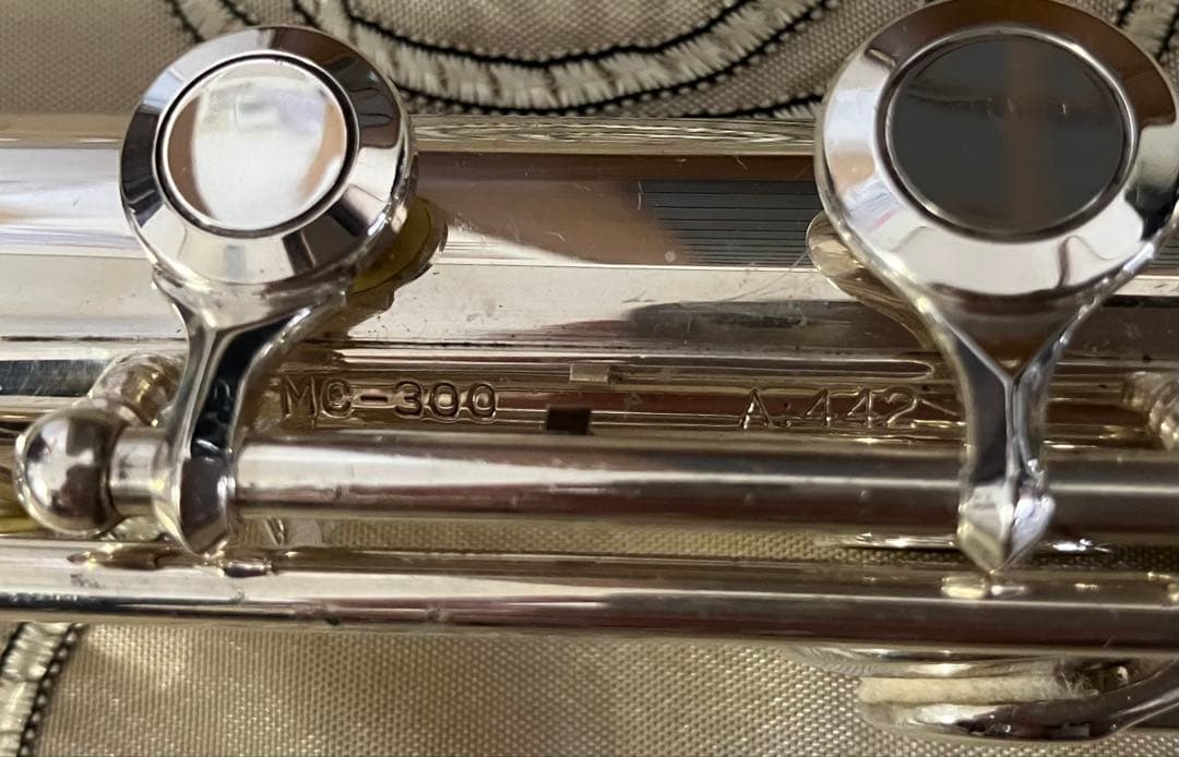 Miyazawa Flute 管体銀製　Eメカ付　＋　銀製Bチューブセット