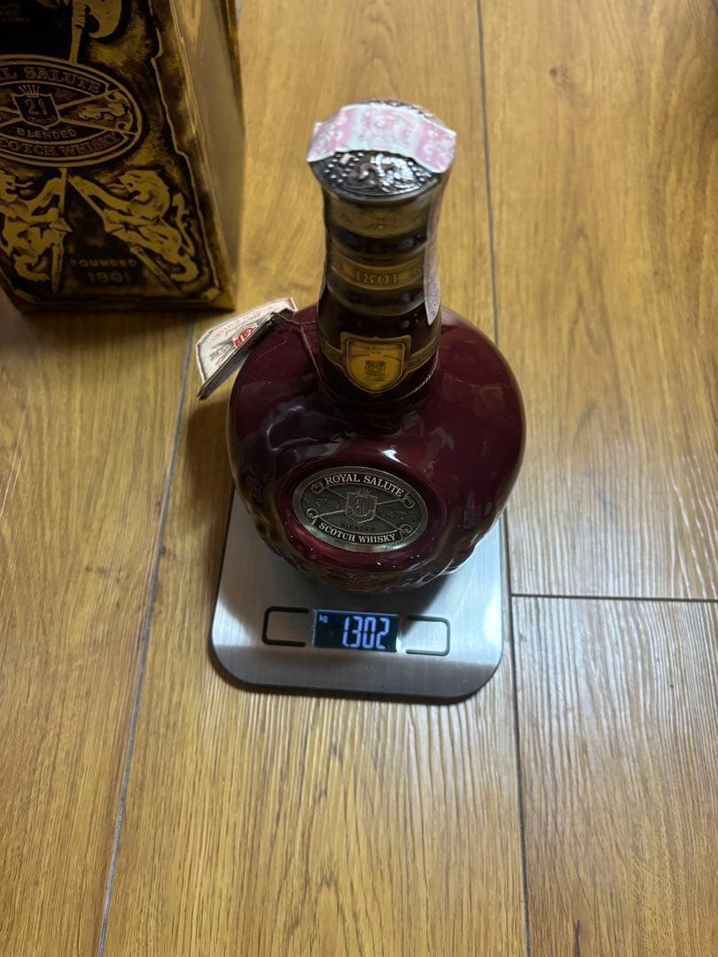 シーバス ロイヤルサルート 21年 CHIVAS  SALUTE赤、青