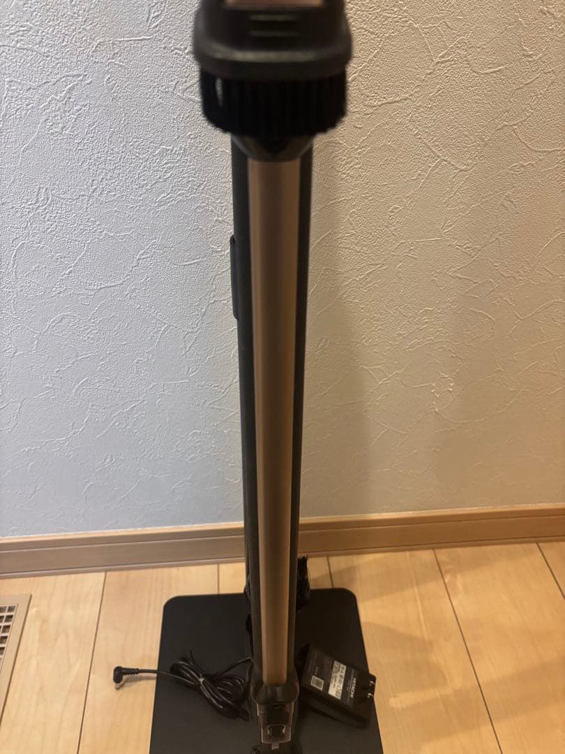 日立 コードレスクリーナー 掃除機　PV-BHL4000J スタンド　BT優