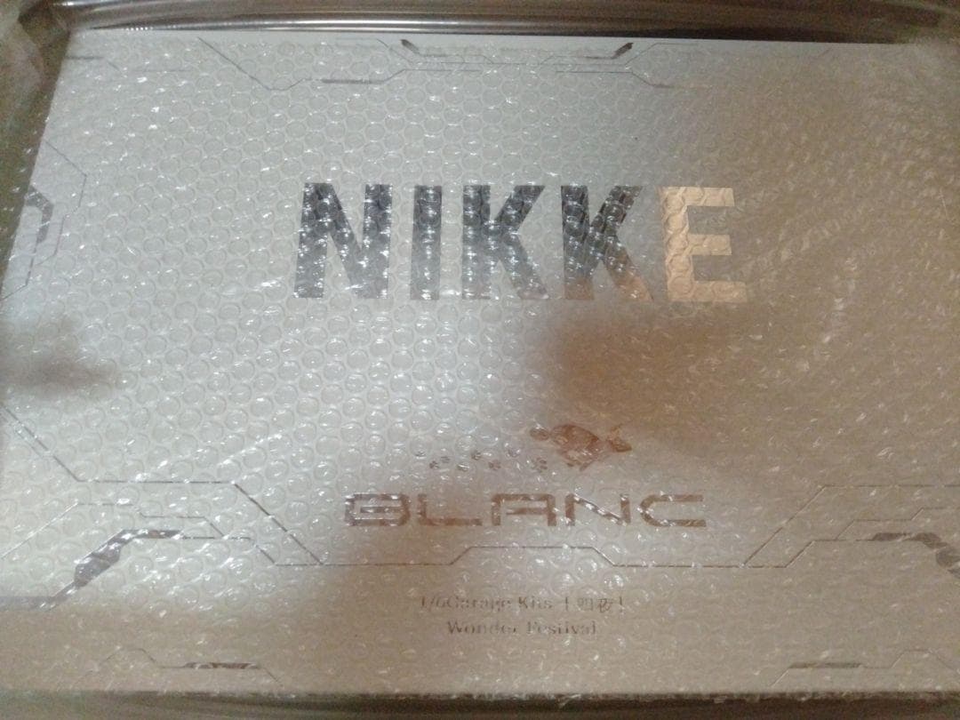 四夜の小屋 NIKKE 勝利の女神 Blanc + Noir ガレキ WF上海