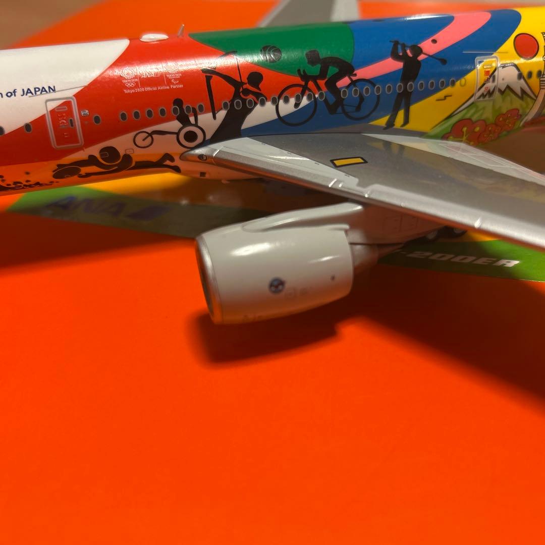 ANA Boeing 777-200ER スケール1/200