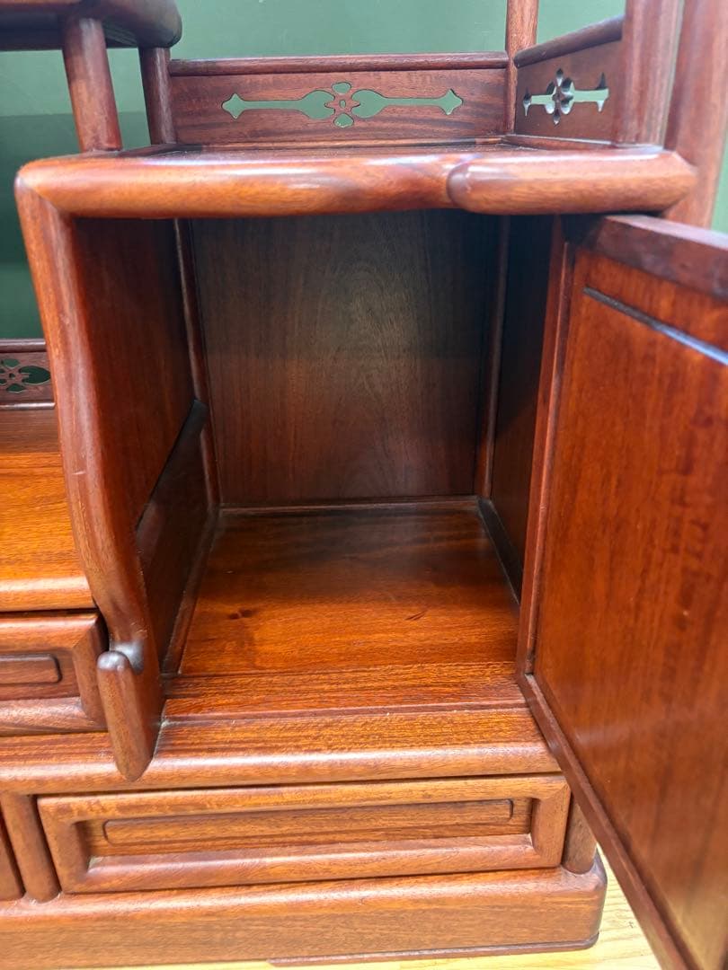 M132 茶タンス 幅1190mm 彫刻入り