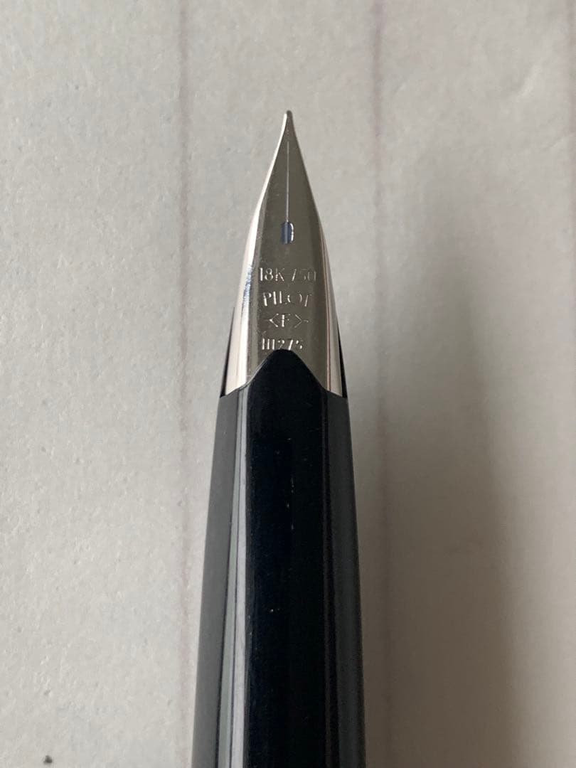 PILOT（パイロット） Elite 蝕刻キャップ 万年筆 18K