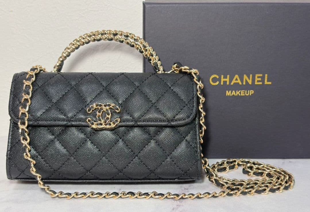 CHANEL シャネル　ノベルティ　チェーンショルダーバッグ　即日発送