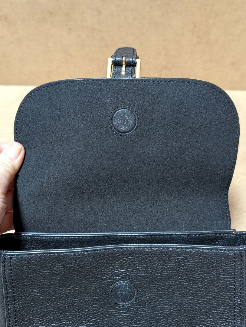 【FURLA】良品☆ウラニアショルダーバッグブラック レザー☆シンプル