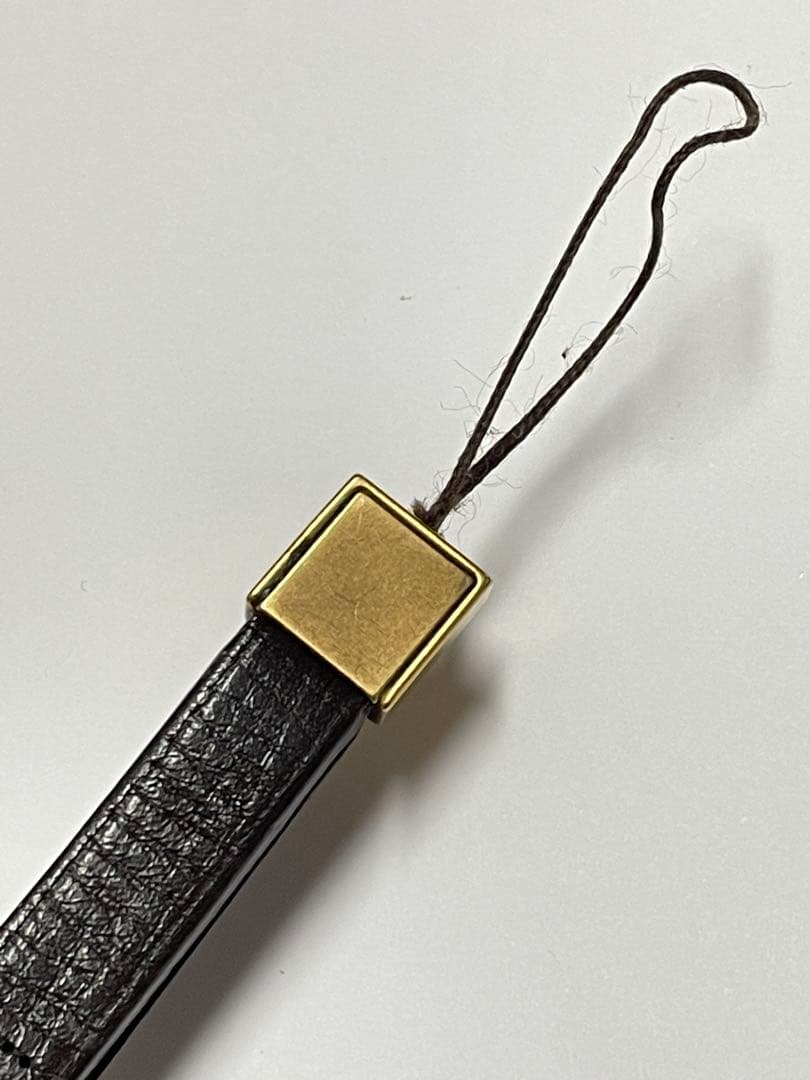 【匿名配送】LOUIS VUITTON レザー　ロングストラップ　❤︎