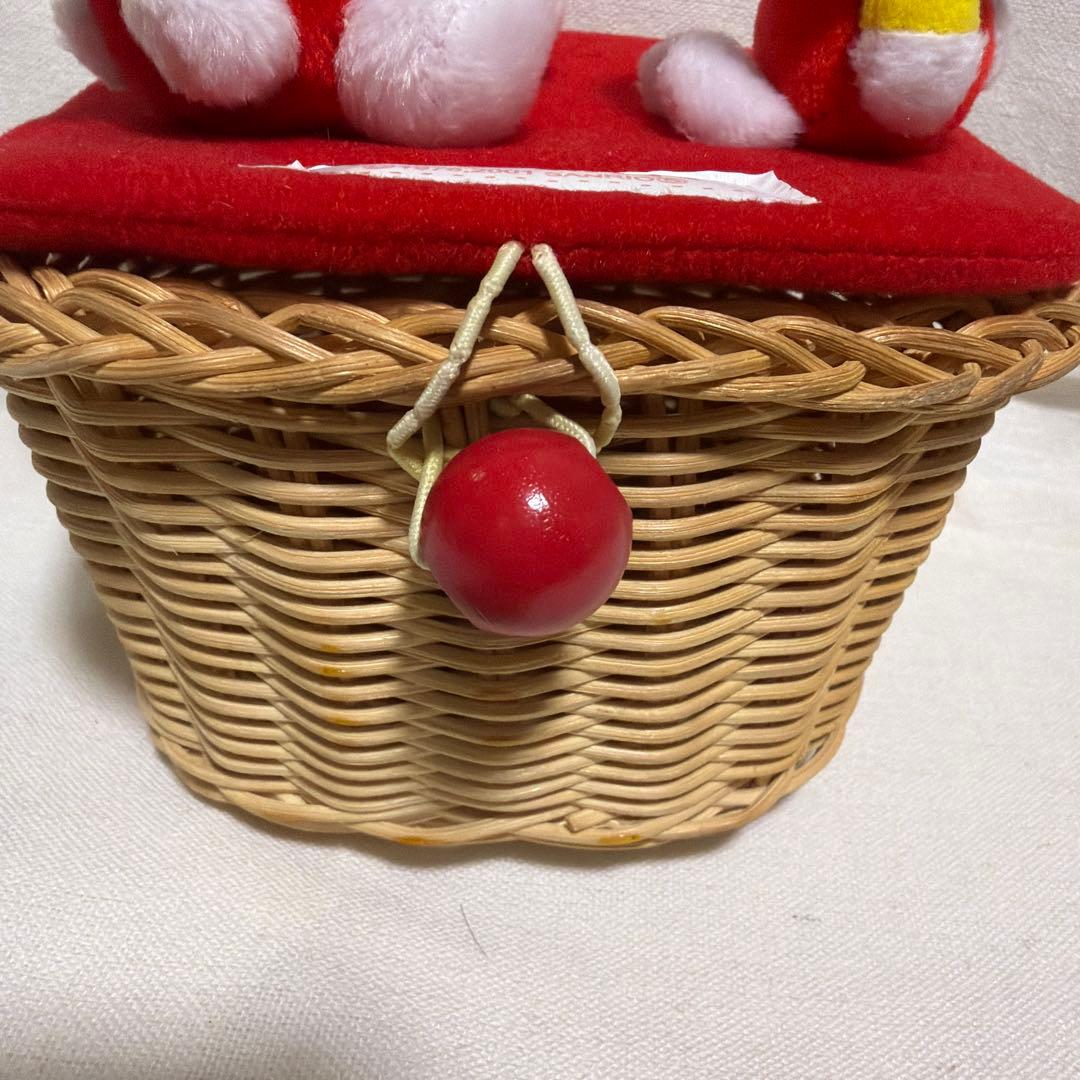 【希少！！】HELLOKITTY 藤のカゴ ボックス うさぎちゃん付き