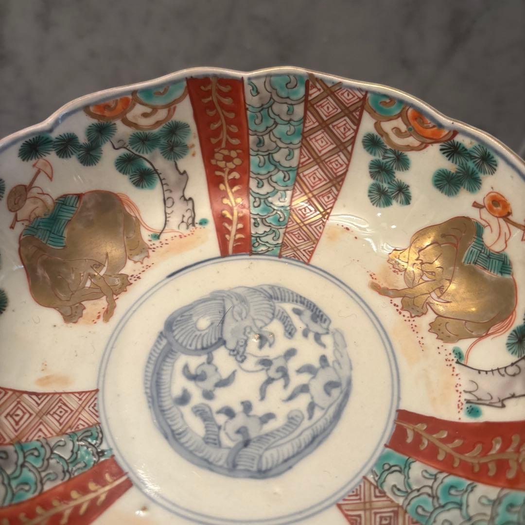 アンティーク江戸後期　希少なゾウが可愛らしく、豪華絢爛な古伊万里ボウル