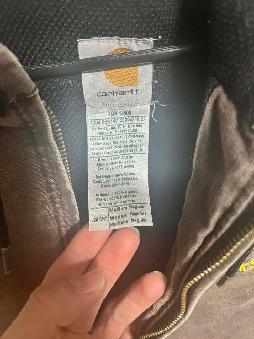 Carhartt　アクティブジャケット