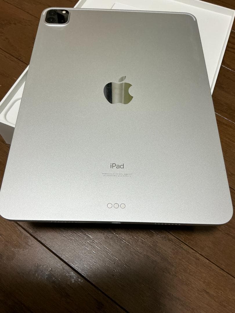 Apple iPad Pro 11インチ シルバー