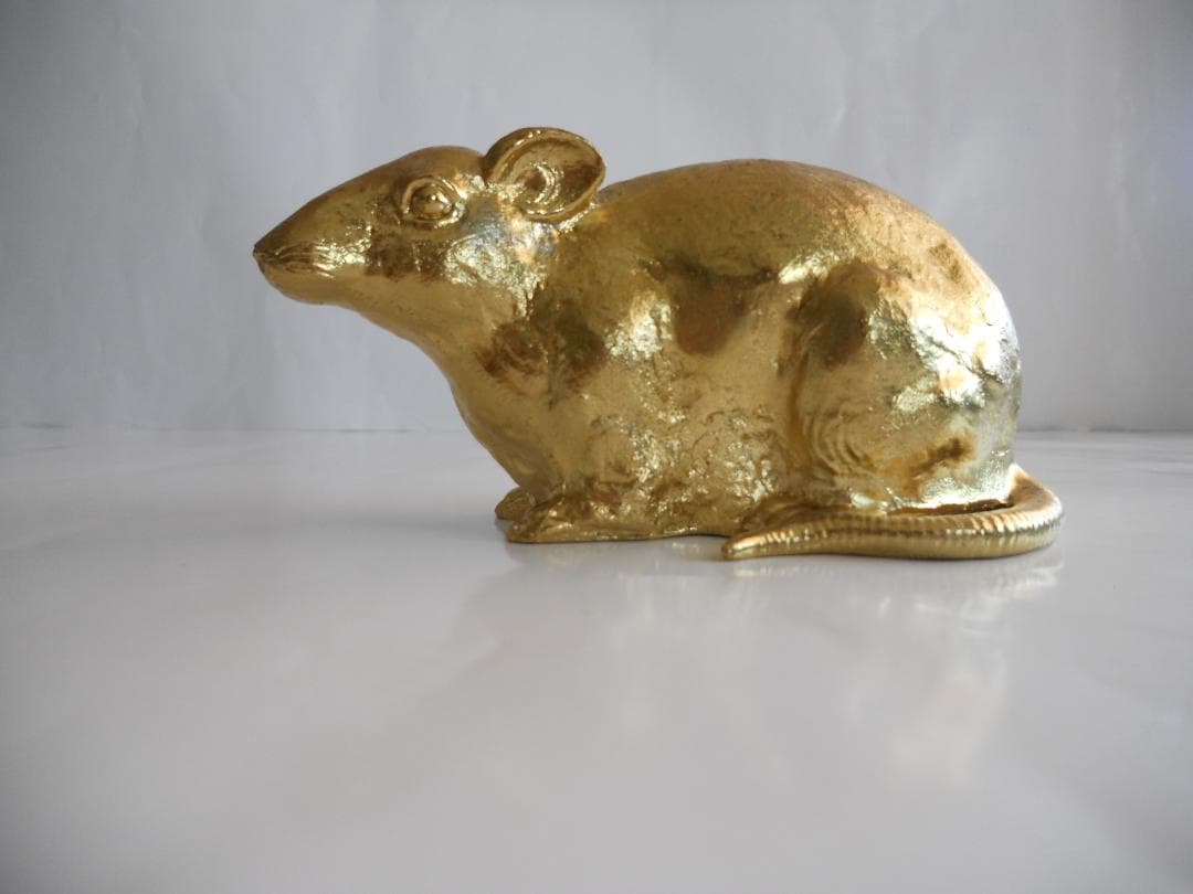 友沢正彦 作　金 の ねずみ です。