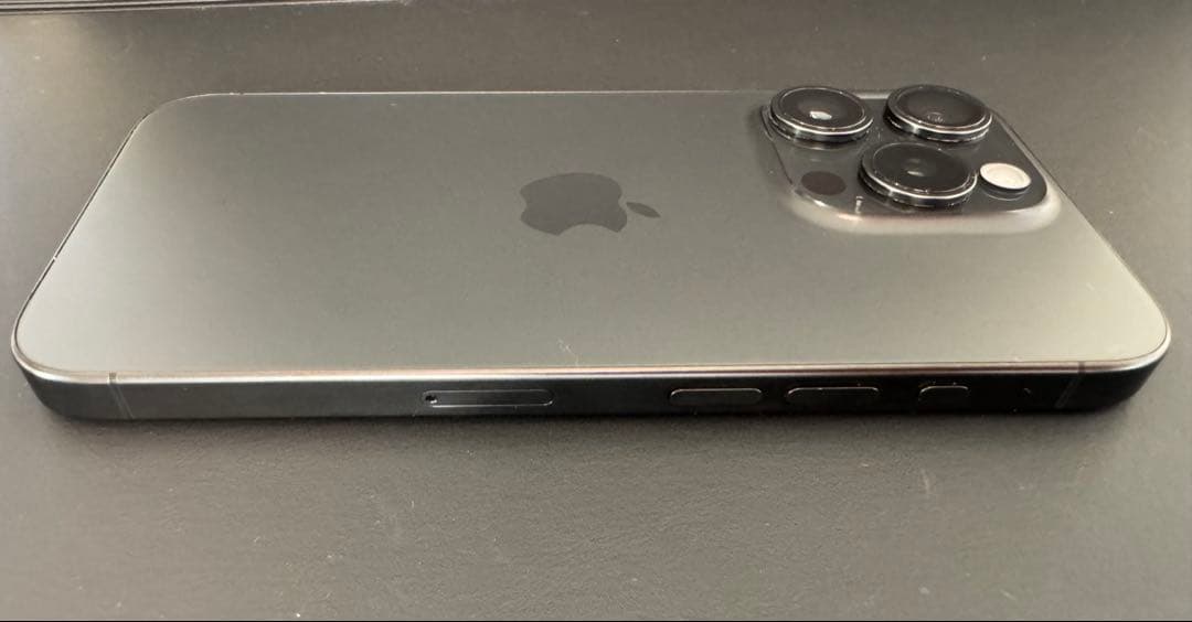 iPhone 15 Pro 256ギガ ブラック 本体 SIMフリー