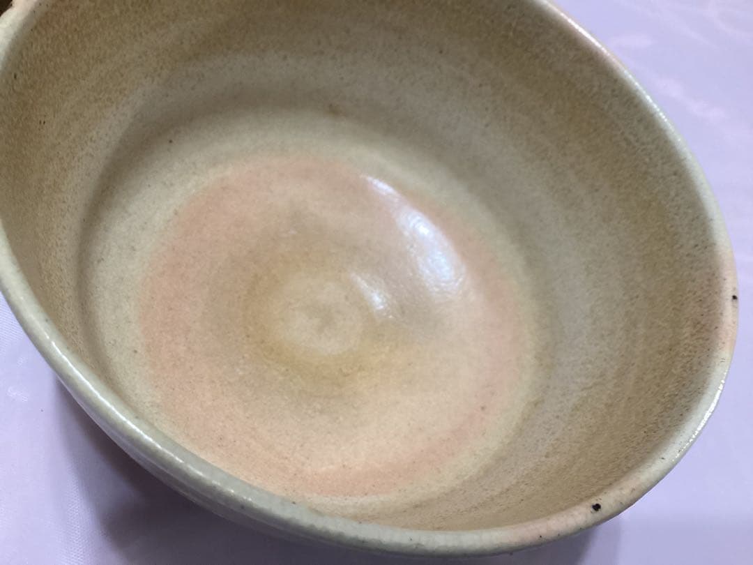 茶道具　抹茶碗　萬古窯　加賀瑞山　多色菊花模様の茶碗　金彩　貫入