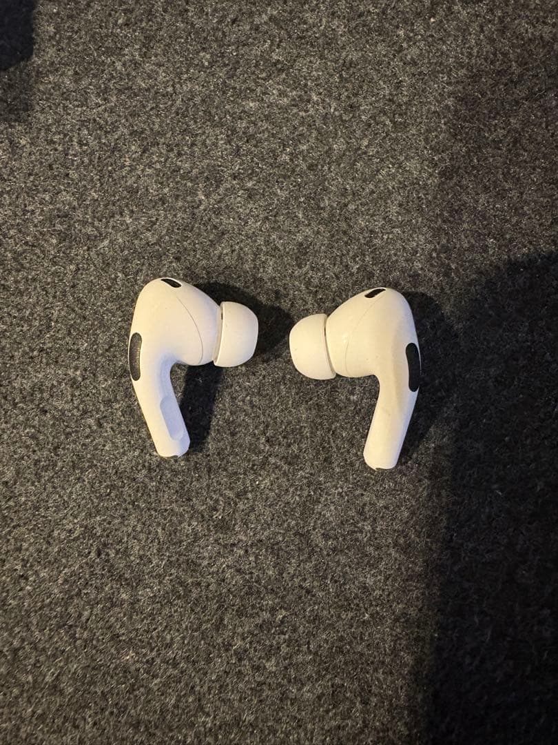 美品　airpods pro 第2世代　※イヤーピース新品