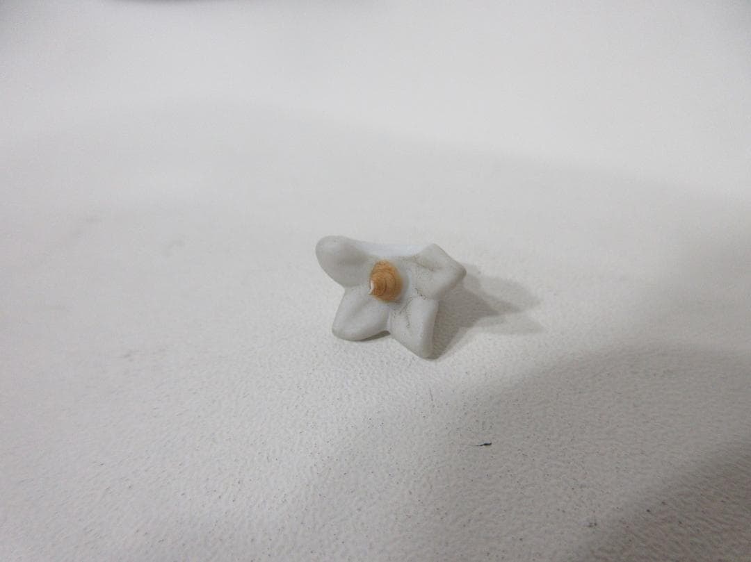 0907W ルイ・イカール リリー 磁器 フィギュア 欠けあり