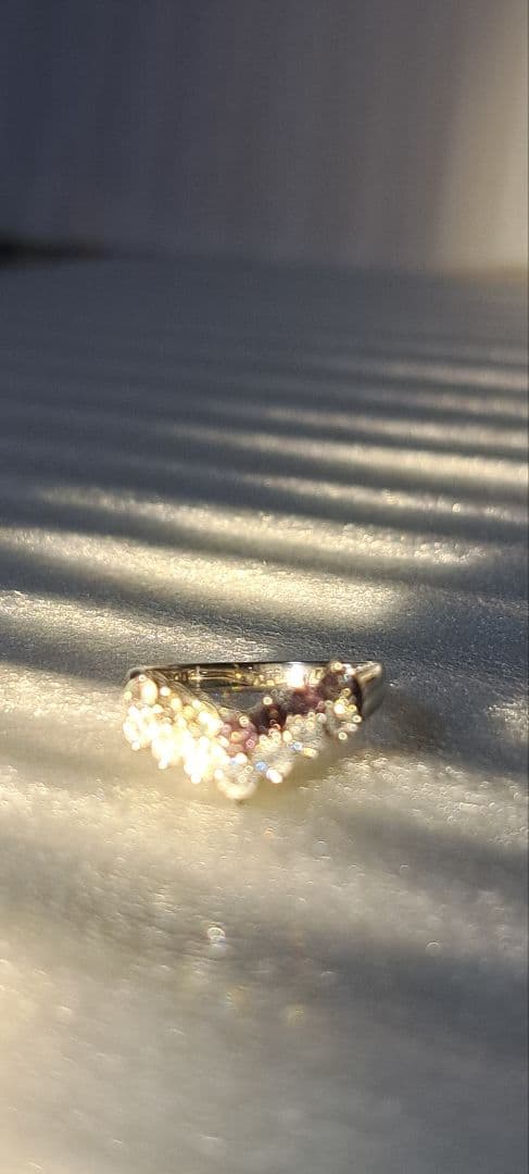 アレキサンドライトダイヤモンドリング12号計0.75カラット