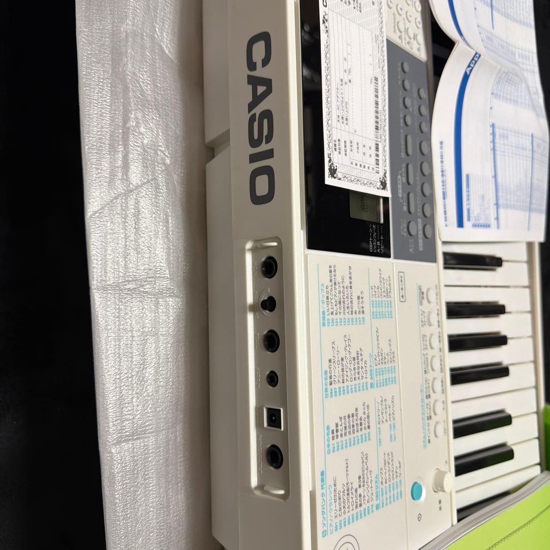 CASIO LK-516 キーボード 61鍵盤