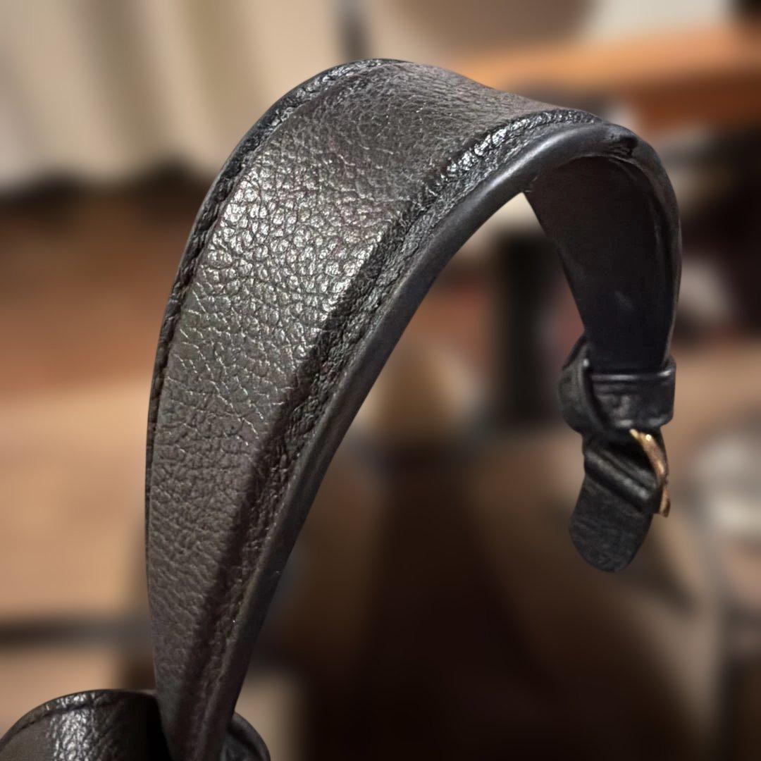 Polene ポレーヌ Numero huit mini カヌレバッグ